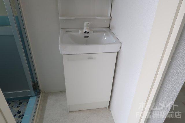 拡大写真:カトレアハイツ 2階202の洗面設備