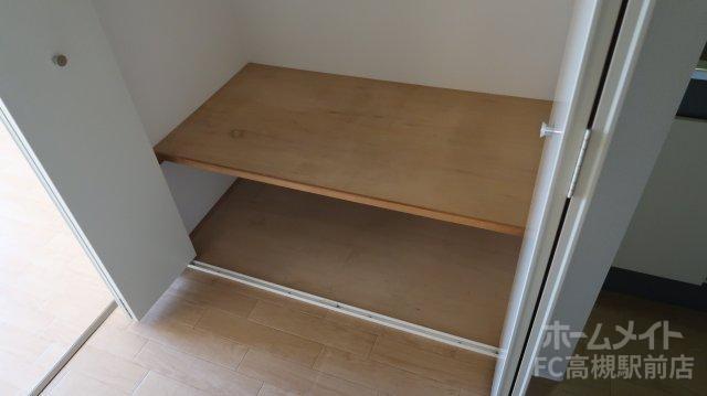 拡大写真:コアシティ如是 3階310の収納