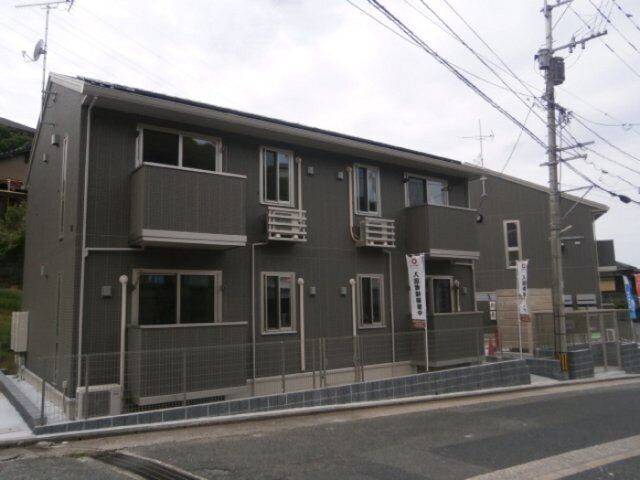 拡大写真：D-room泉台　A棟 2階201の外観