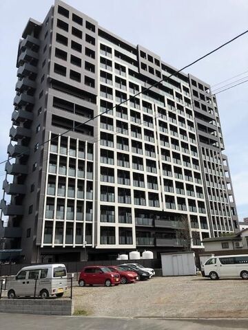 THE SQUARE・Platinum Residenceの外観