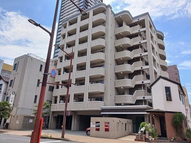 拡大写真：セトル．イン鳳 4階410の外観