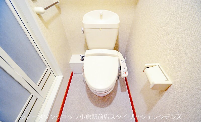 拡大写真:レオパレスコモト大畠 1階103の※イメージ写真となるため、現況と異なる場合は現況を優先します