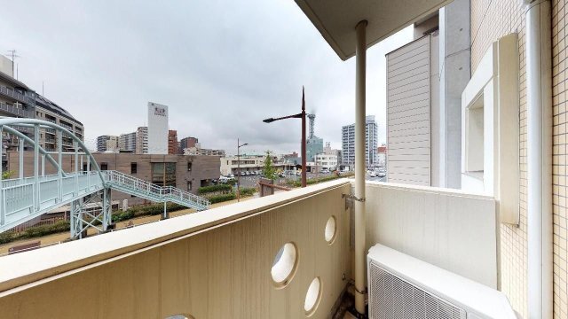 拡大写真:アベニュー小倉ウエスト 3階302のバルコニー
