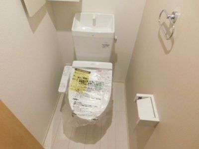 拡大写真:Moreplus砂津 2階201のトイレ
