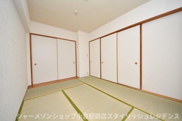 拡大写真:フリーリー守恒 2階205の和室