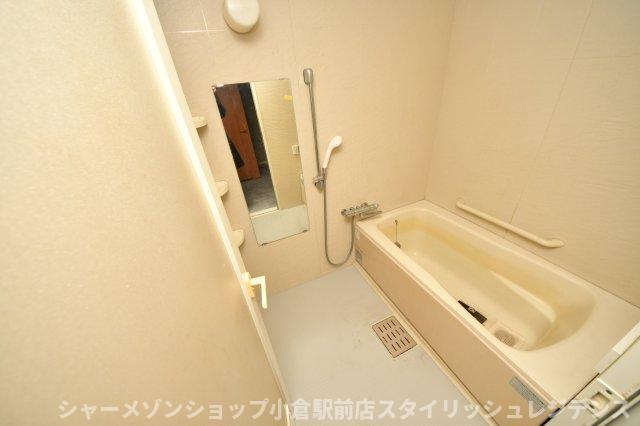 拡大写真:フリーリー守恒 2階205の風呂