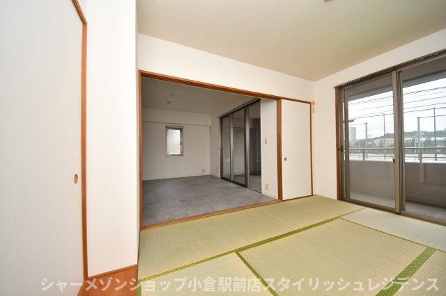 拡大写真:フリーリー守恒 2階205の和室