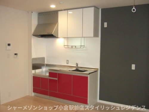 拡大写真:ウェルシー 1階102のキッチン