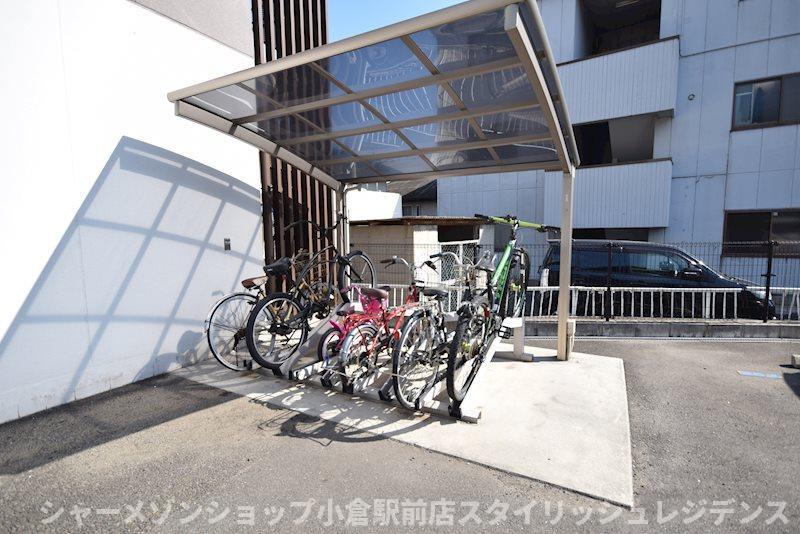 拡大写真:ニューガイアソラーレ葛原 3階301のその他共有部分