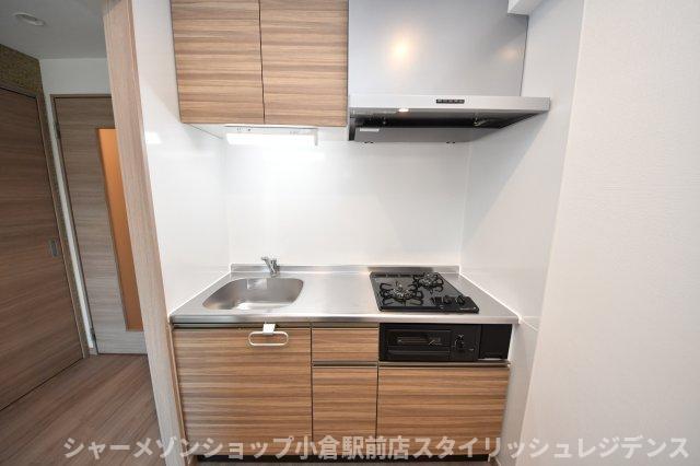 拡大写真:G-Apartment開 1階102のキッチン