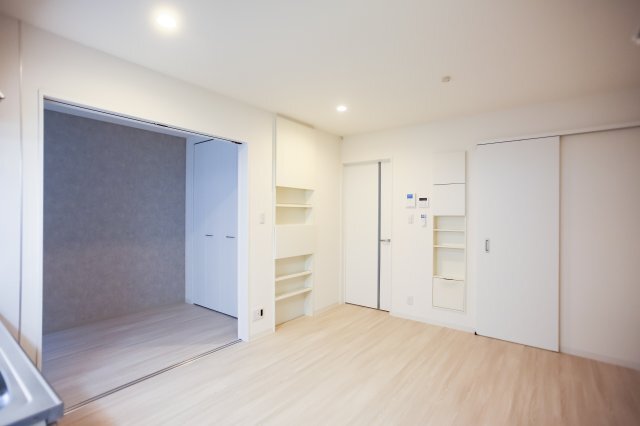 拡大写真：Tidy西小倉 1階101の写真は類似です。