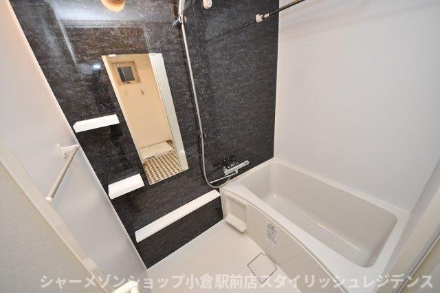 拡大写真:G-Apartment開 3階301の風呂