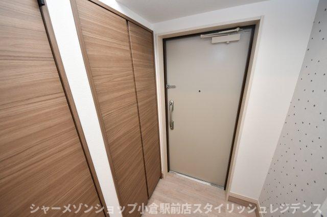 拡大写真:G-Apartment開 6階603の玄関