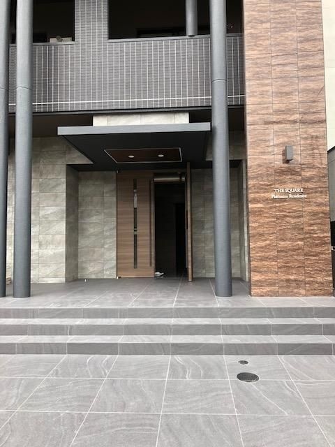 拡大写真:THE SQUARE・Platinum Residence 9階902のエントランス