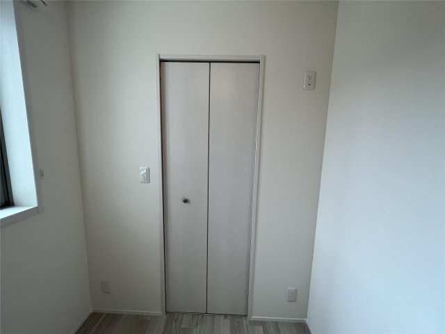 拡大写真:YOURMAISON萩崎 1階105の収納