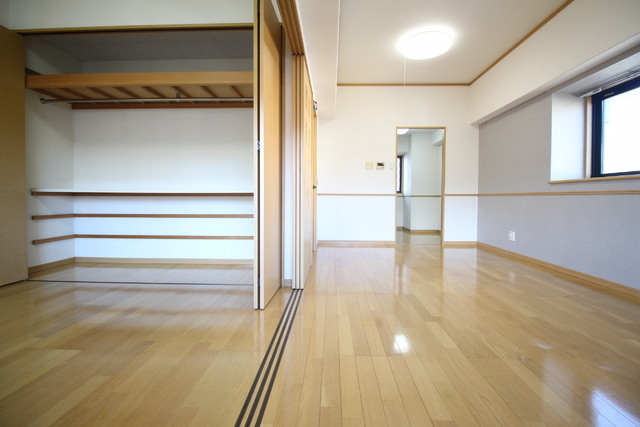 拡大写真：ボヌール小倉　 4階402のその他