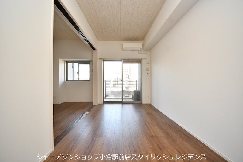 拡大写真:グレース上富野 3階303の居間