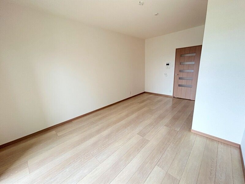 拡大写真:ロイヤルノースナイン 16階1608の居間