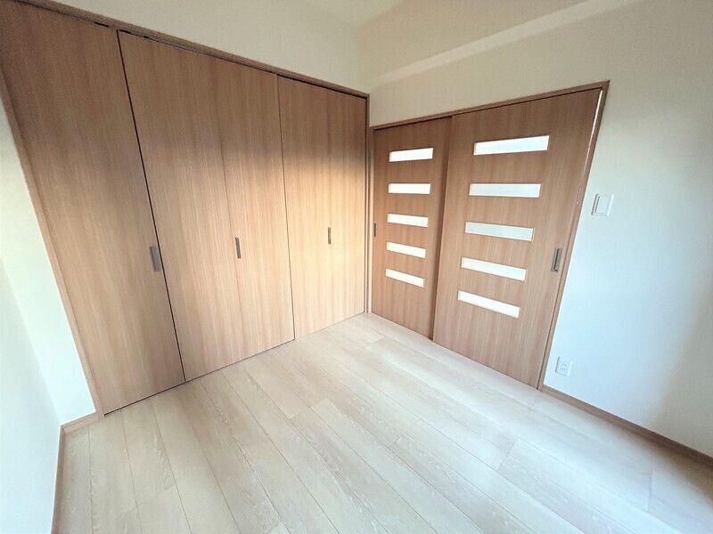 拡大写真:ロイヤルノースナイン 15階1501の居間