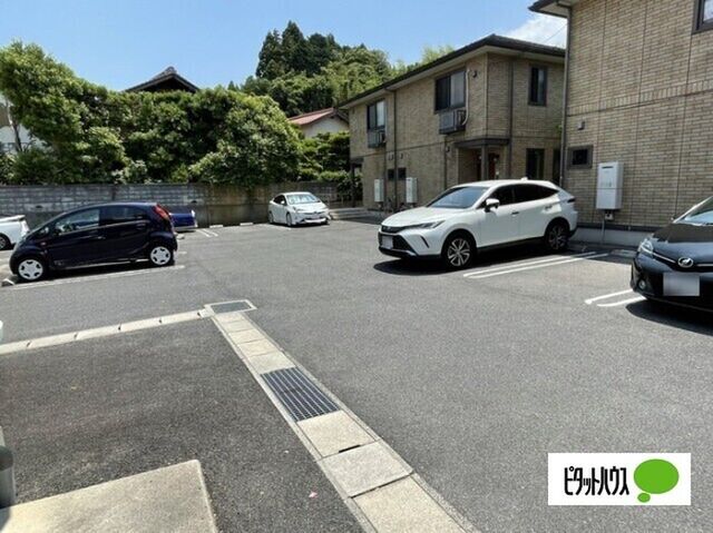 拡大写真:primrose A棟 1階102の外観