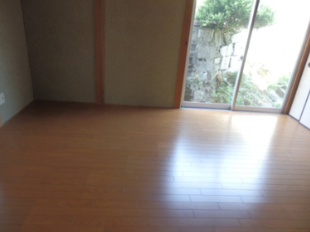拡大写真:小平井住宅 1階1の洋室