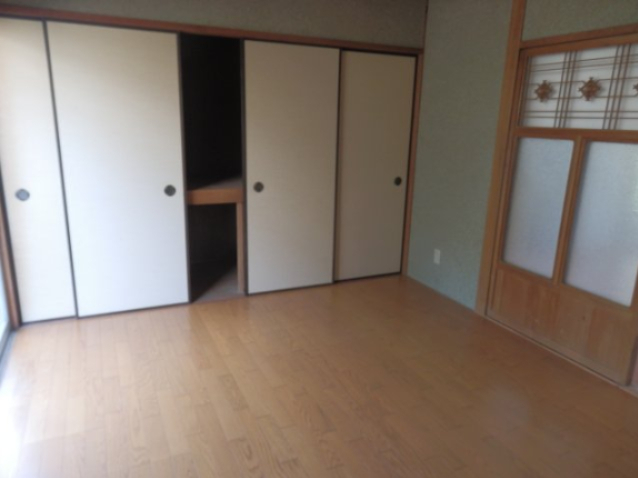 拡大写真:小平井住宅 1階1の洋室