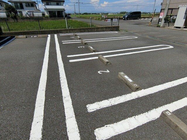 拡大写真：アルシオーネ・コートＡ 2階201の外観
