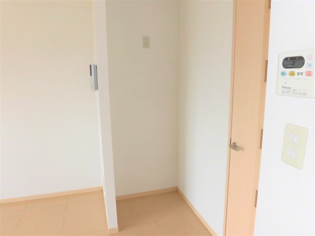 拡大写真:Espoir Yutaka 2階201のその他