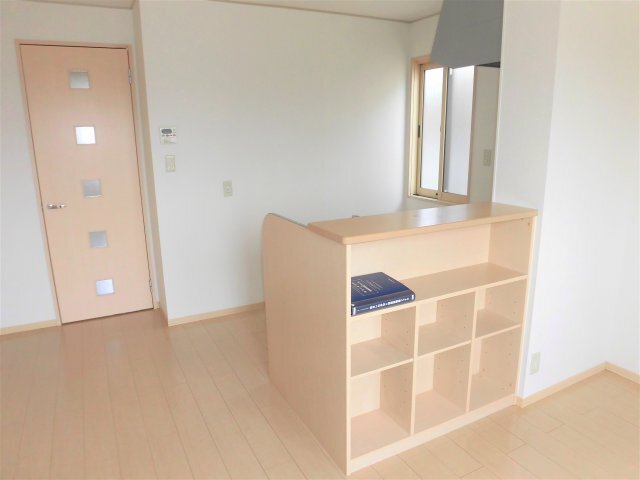 拡大写真:Espoir Yutaka 2階201のキッチン