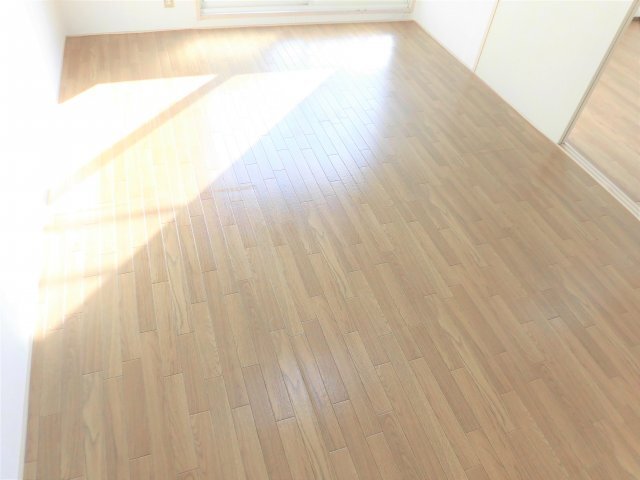 拡大写真:パナタウン杉ノ本B 2階201の洋室