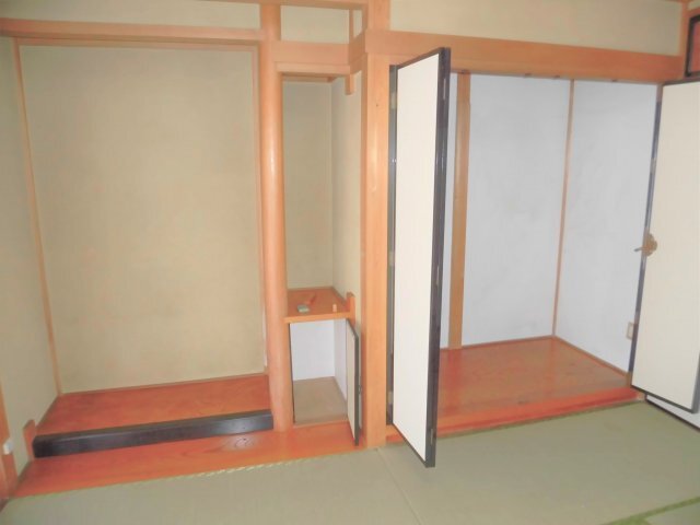 拡大写真：墨俣町K様戸建貸家 1階1の収納