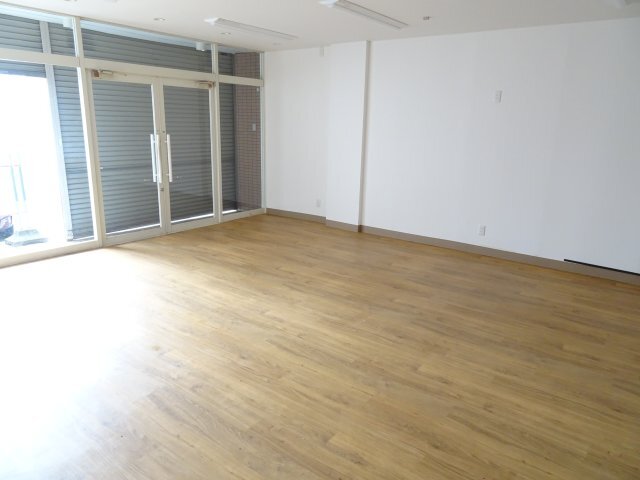 拡大写真:大垣市南頬町店舗事務所 1階1の内装