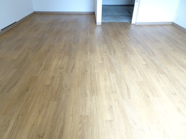 拡大写真:大垣市南頬町店舗事務所 1階1の内装