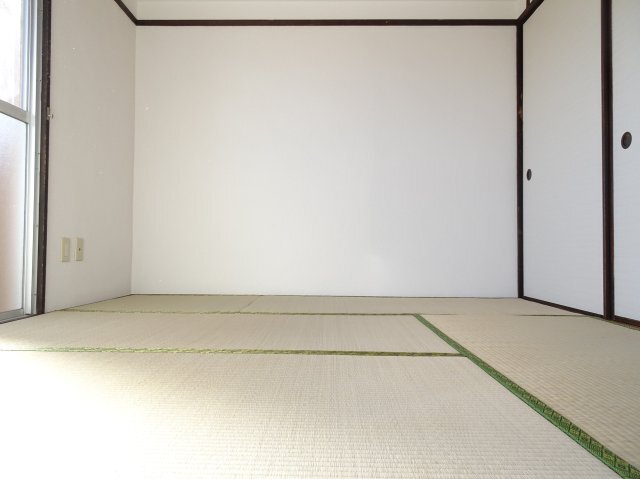 拡大写真:メゾンコーエイ 5階52の和室