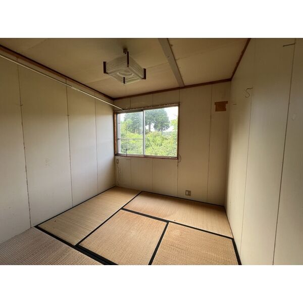 拡大写真:上石津町寄宿舎付事務所 1階1の和室