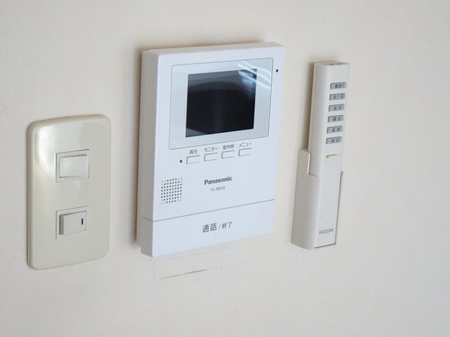 拡大写真:メイプルハウス 2階202のセキュリティ