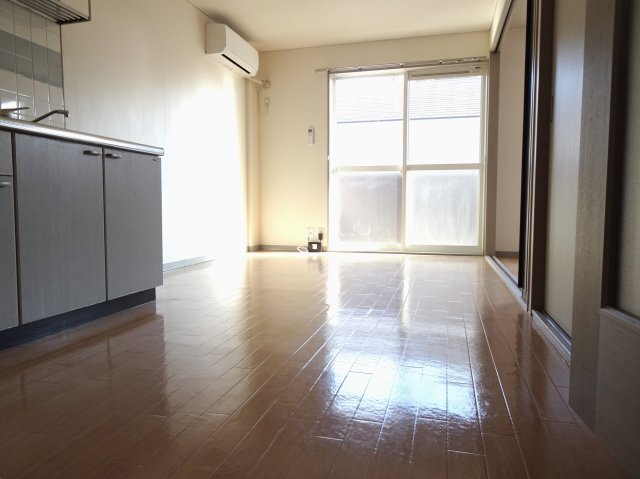 拡大写真:メイプルハウス 2階202の内装