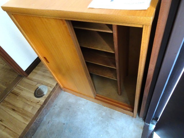 拡大写真：マウンティンやかたⅡ 2階203の玄関