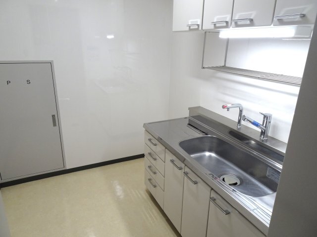 拡大写真:大垣東京海上日動ビルディング 4階403のキッチン