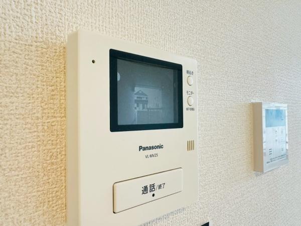 拡大写真:ピアーチェイマイ 2階205のセキュリティ