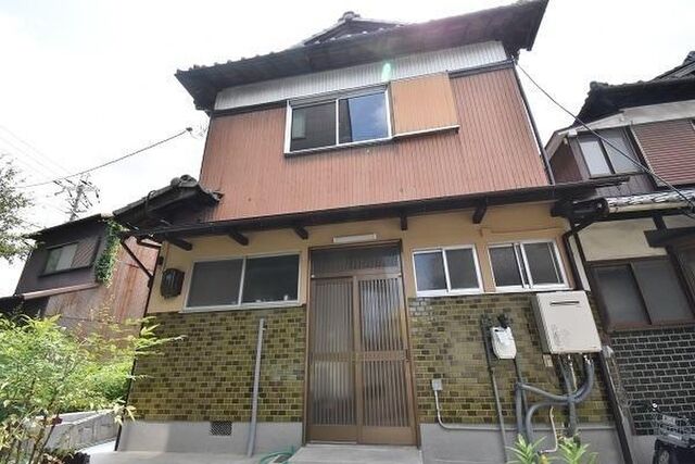 本宮2丁目貸家の外観