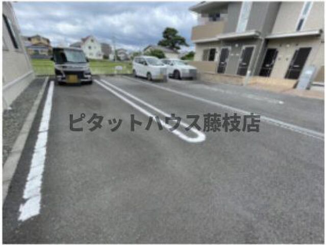 拡大写真:藤枝市高柳3丁目 1階102の外観