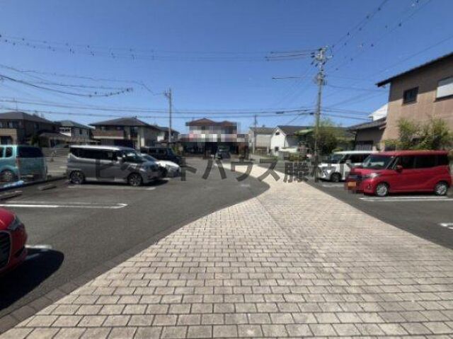 拡大写真：藤枝市高柳 1階102の外観