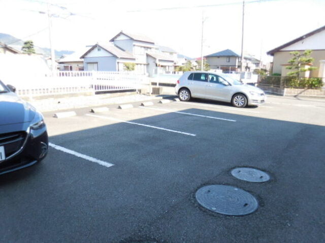 拡大写真:焼津市塩津 1階101の外観
