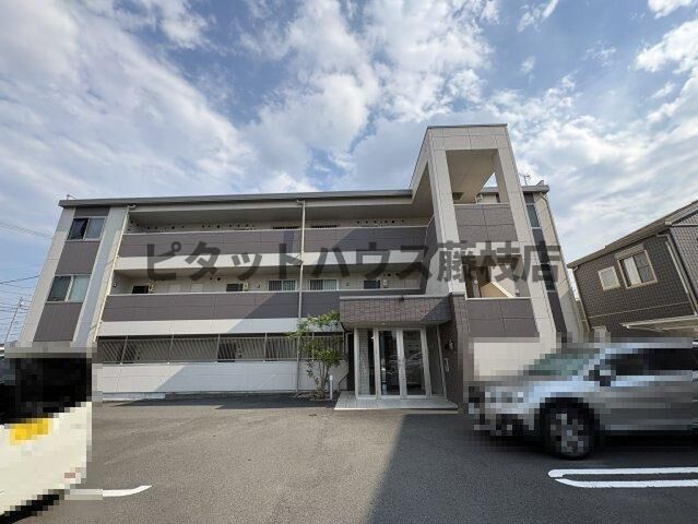 拡大写真：藤枝市高柳１丁目 2階202の外観