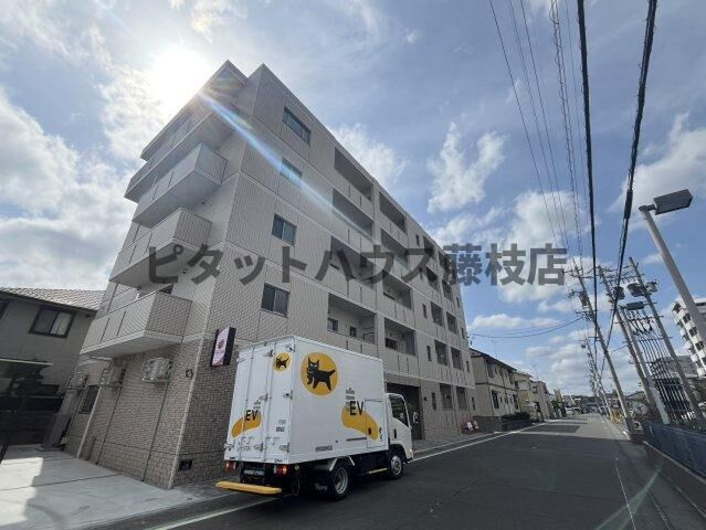 拡大写真:藤枝市前島1丁目 4階404の外観