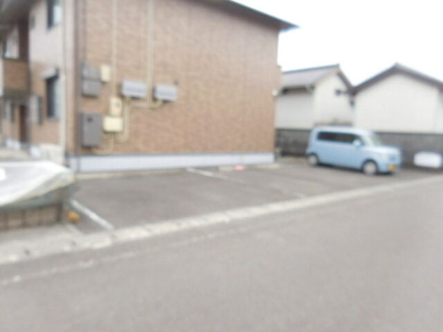拡大写真：焼津市大村２丁目 1階103の外観