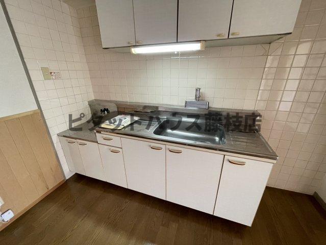 拡大写真:焼津市東小川7丁目 2階203のキッチン