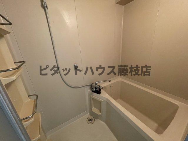 拡大写真:焼津市東小川7丁目 2階203の風呂