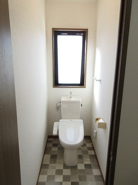 拡大写真:島田市本通3丁目 3階305のトイレ